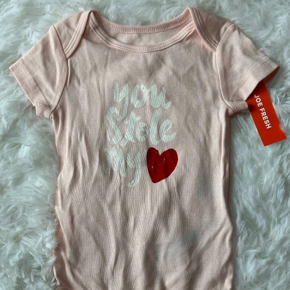 NEW JOE FRESH BABY "you stole my hear" PINK BODYSUIT SZ 3 - 6 M
